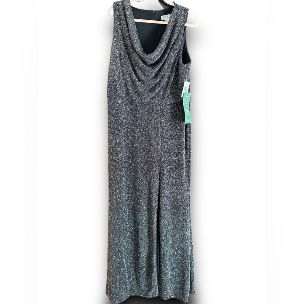 NWT Jackie Jon Formal black gold sparkle gown. Stretch, cowl neck. Lined. Sz 18.